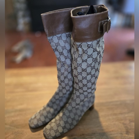Gucci Monogram boots - Picture 3 of 16